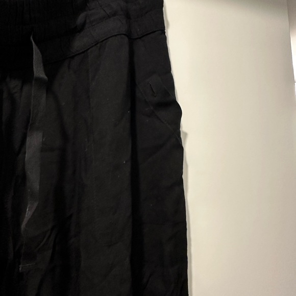 TNA relaxed jogger. - Picture 3 of 3